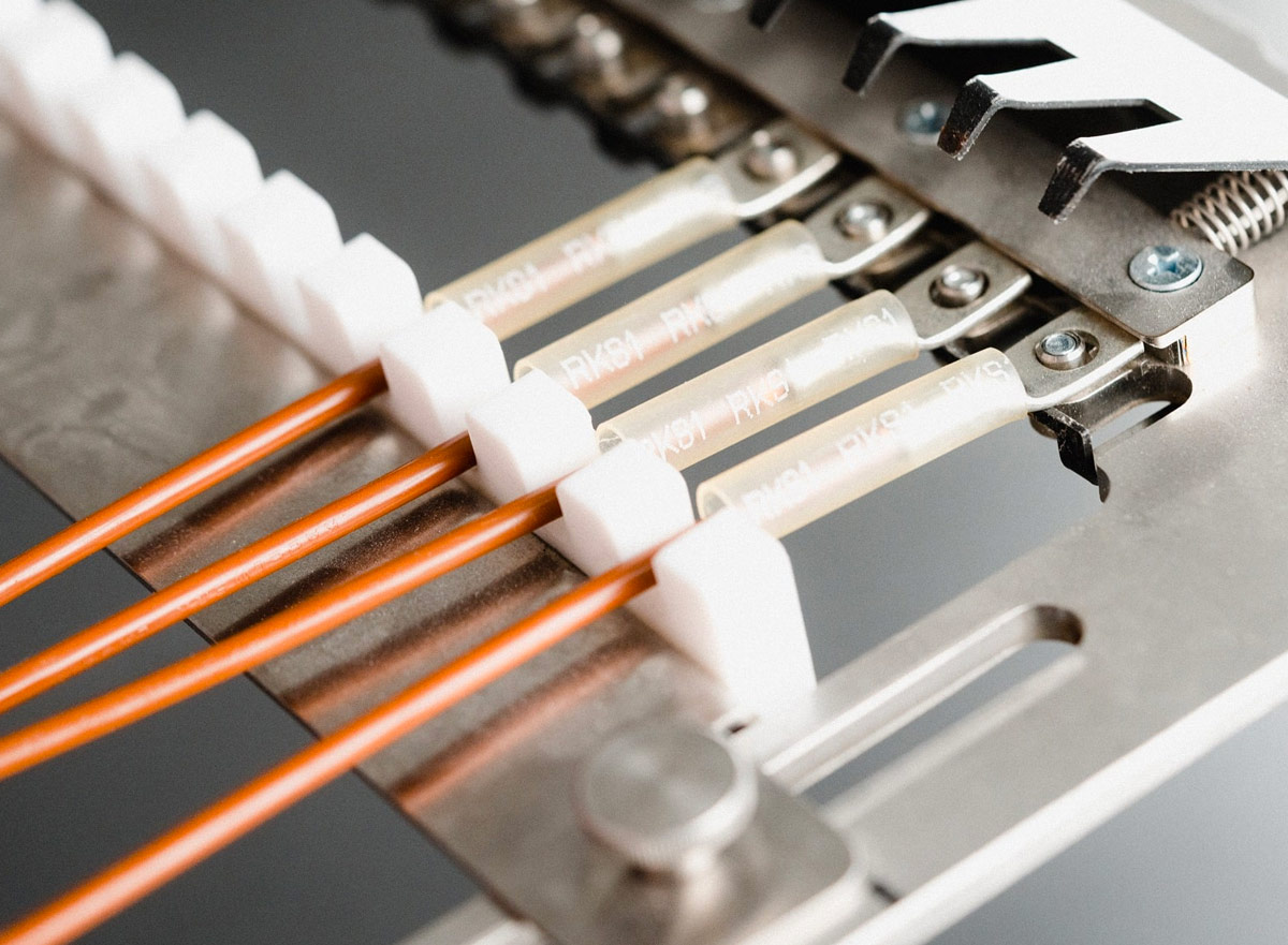 Heat shrink tubing pre heat-shrink process